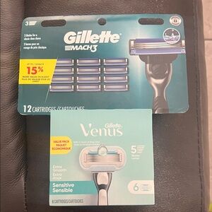 NWT  High value  Bundle-Gillette Mach3 & Venus Cartridge Value Pack .